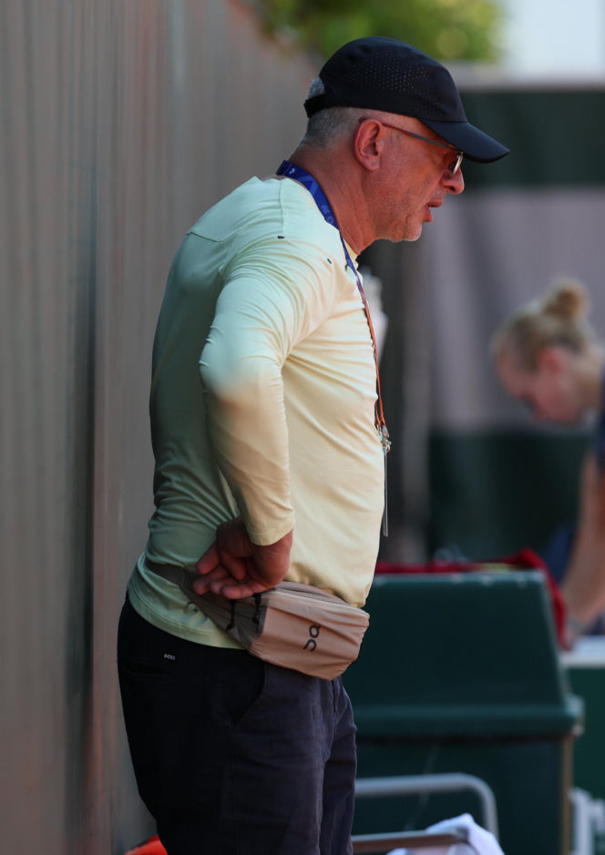 Iga Świątek na ostatnim treningu przez III rundą Roland Garros