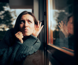 Okna, które zatrzymują hałas – przewodnik po dźwiękoszczelnych rozwiązaniach