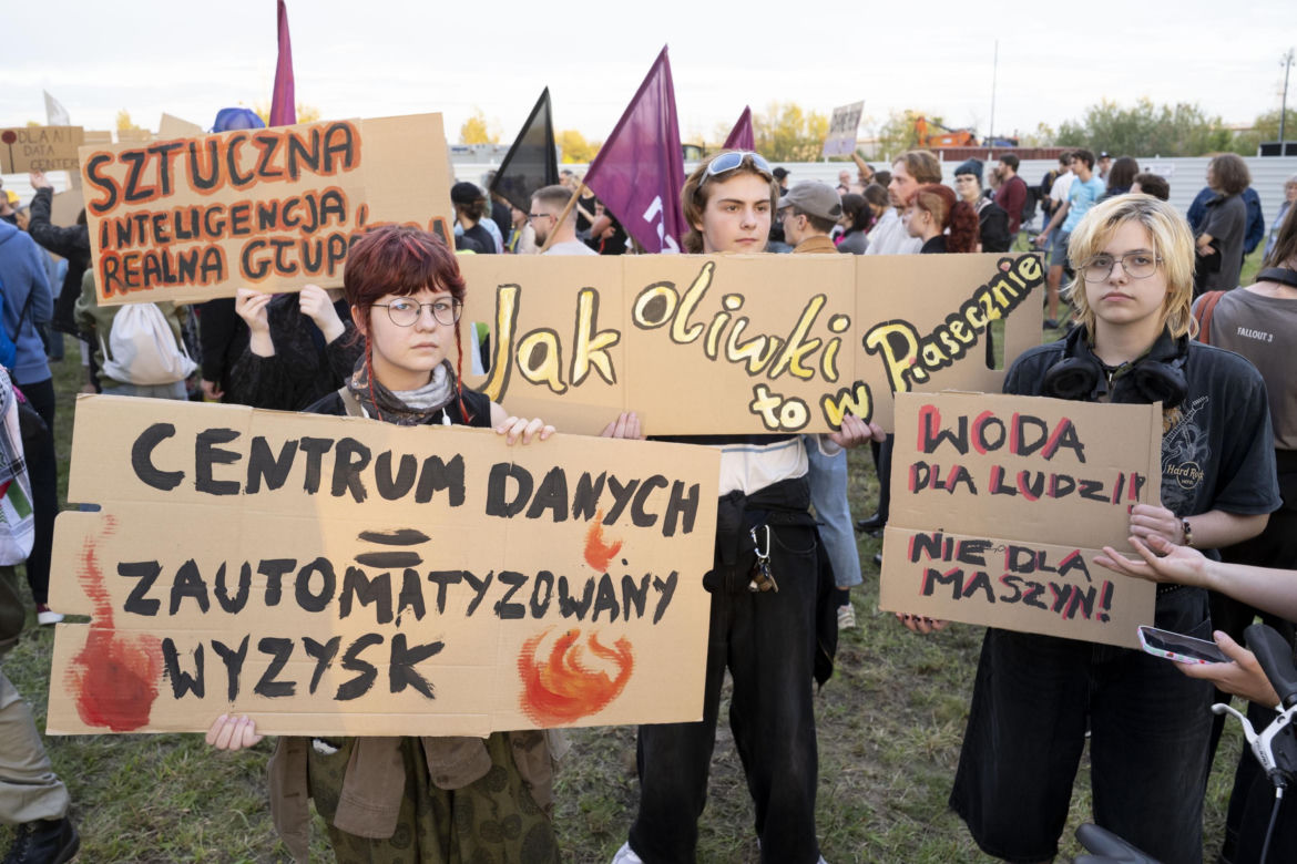 Protest w Piasecznie przeciwko Data Center
