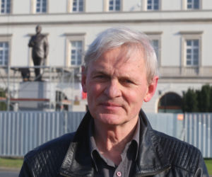 Kaczyński stanął na placu Piłsudskiego