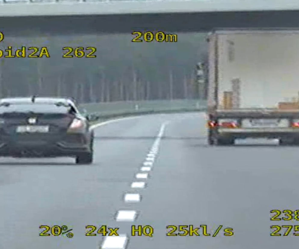 Szaleniec na A1! Miał na liczniku tyle, że ciężko w to uwierzyć!