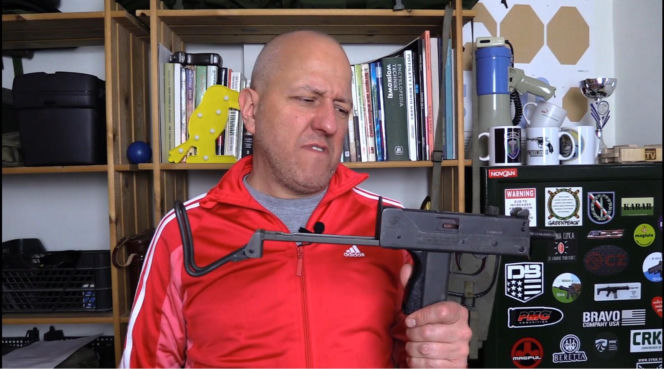 Pistolet maszynowy INGRAM MAC 11