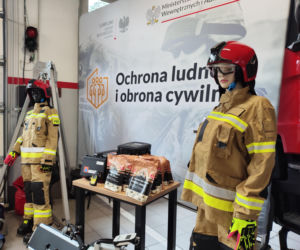 Strażacy z województwa otrzymali środki na ochronę ludności i obronę cywilną. Jeszcze więcej niż przed rokiem