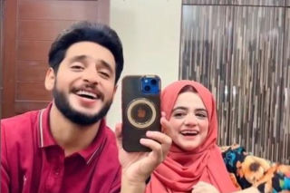 Influencerka nie przeżyła porodu! Bliźnięta uratowane