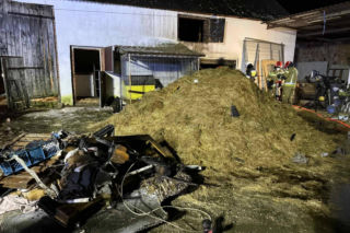 Duże straty po pożarze stodoły w Żegrówku w gminie Śmigiel