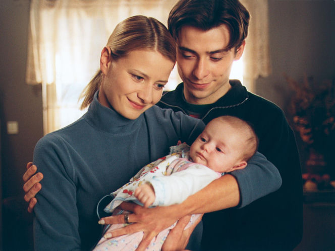 Tak Małgorzata Kożuchowska wyglądała na początku kariery. Jedna fryzura zrobiła z niej ikonę mody