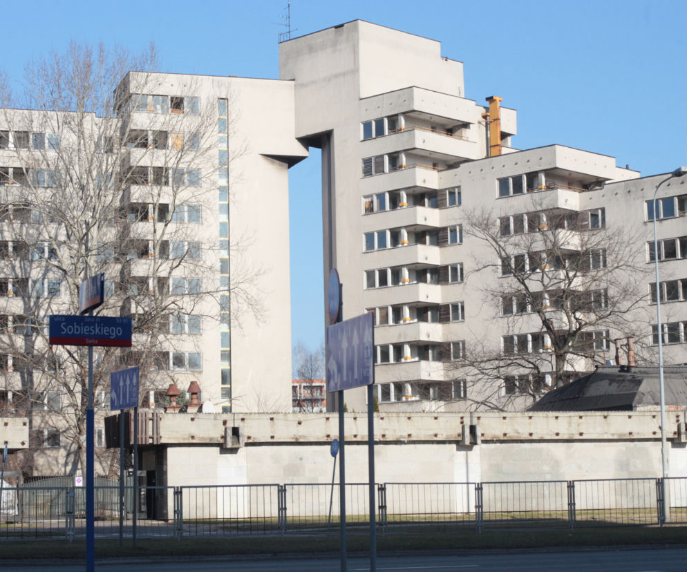„Przejęli” budynki okupowane przez Rosję. Niezwykła akcja w Warszawie