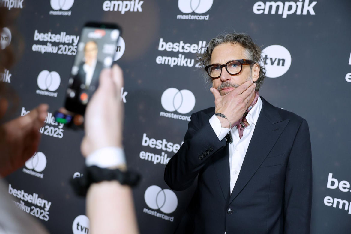 Szymon Majewski na gali Bestsellery Empiku 2025