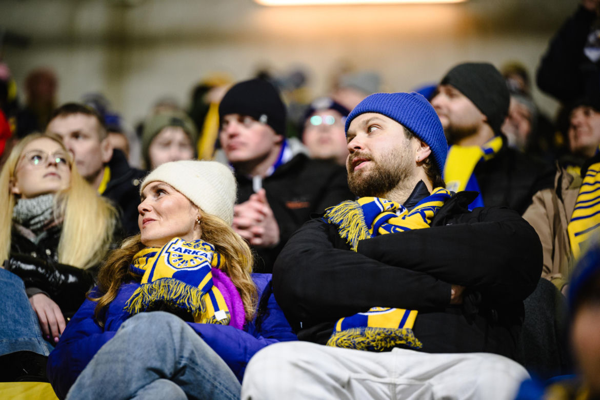 Arka Gdynia - Lechia Gdańsk: Zdjęcia kibiców z derbów Trójmiasta w ramach 23. kolejki PKO BP Ekstraklasy