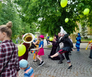 Wszyscy jesteśmy dziwni. Kolorowa parada dziwolągów przeszła przez Rzeszów