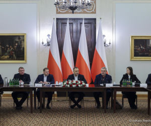 Prezydent Nawrocki rozmawia z rolnikami w Warszawie