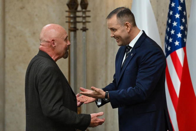 USA/ Prezydent Nawrocki podziękował przedstawicielom Polonii za to, że są ambasadorami Rzeczpospolitej Polskiej