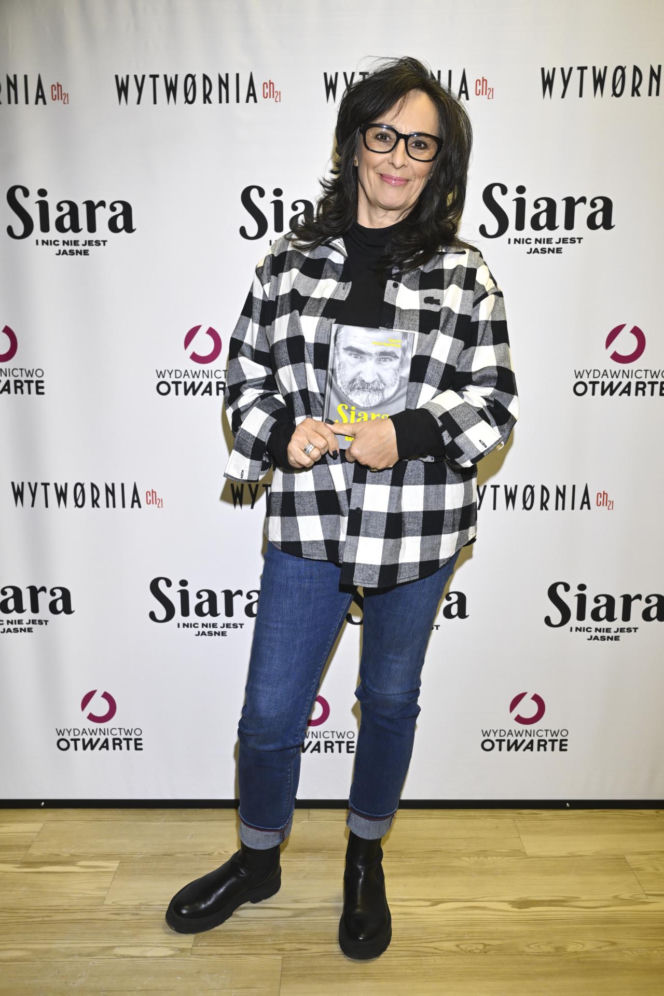 Markowska przytulała męża, Ostałowska zaskoczyła sylwetką, Ścibakówna błyszczała na premierze biografii Rewińskiego