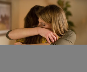 Na Wspólnej 2278, Ola (Marta Wierzbicka), Klaudia (Julia Trembecka)