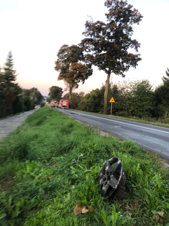 Poranny wypadek w Ostromecku! Dwie osoby trafiły do szpitala [ZDJĘCIA]