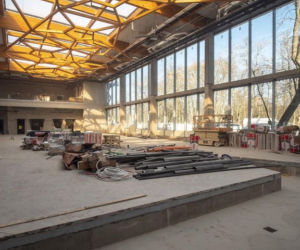 Podwodny tunel z basenem dla rekinów wypełniony wodą! Kiedy otwarcie łódzkiego Orientarium?