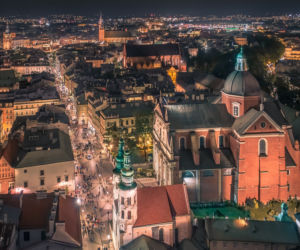 Kraków niczym Las Vegas. Takich zdjęć nocnego miasta jeszcze nie widziałeś