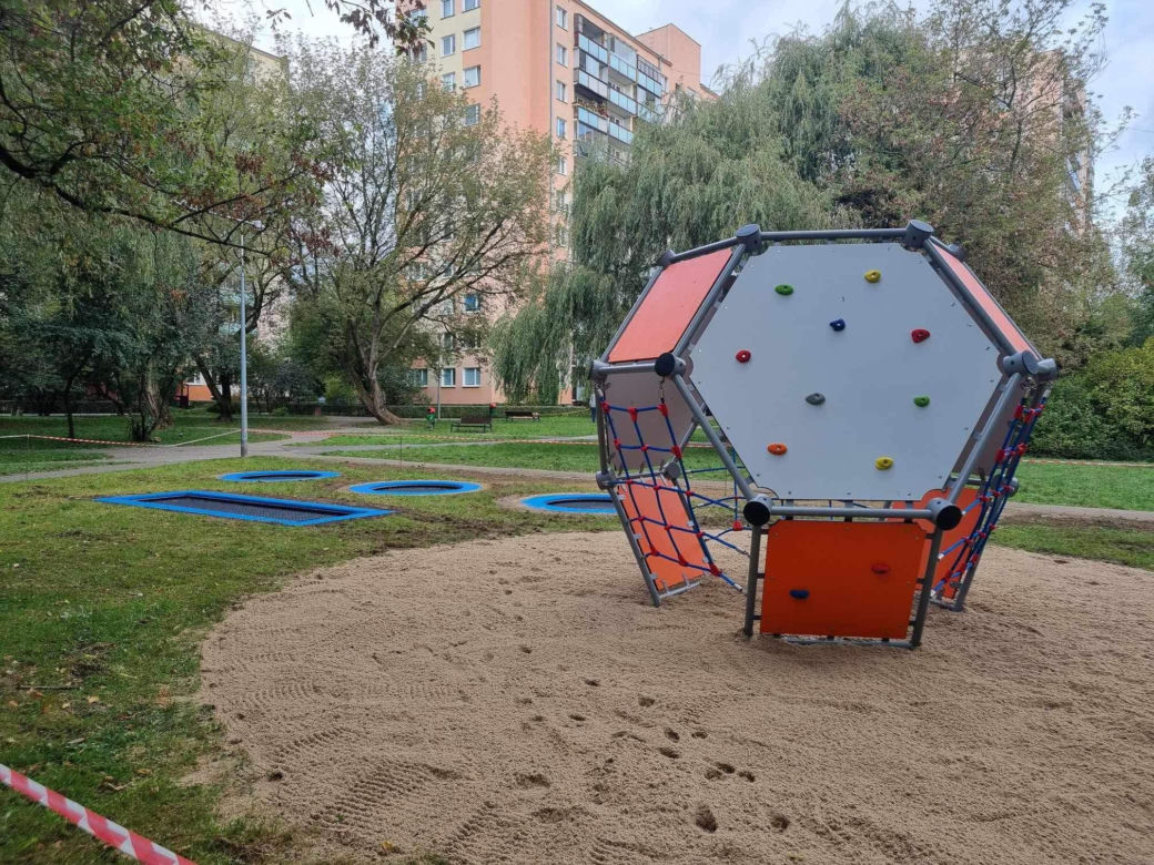 strefa trampolin bielany
