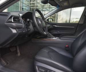 Toyota Camry 2.5 Hybrid 218 KM e-CVT Executive + VIP