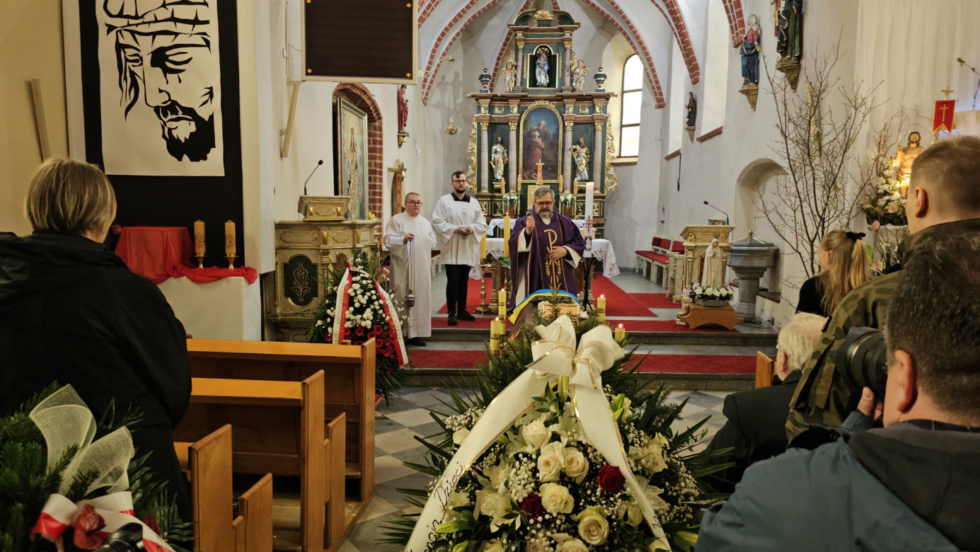 pogrzeb żołnierza, który zginął w Ukrainie