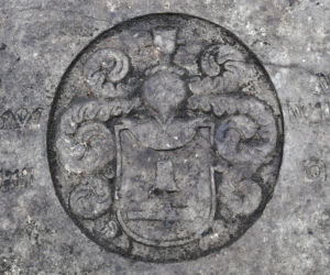 Odnaleziony zabytkowy nagrobek