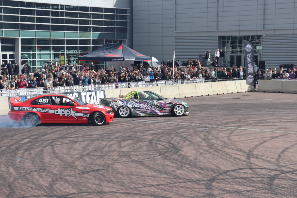 Poznań Motor Show 2024: Tak wyglądają pokazy driftu
