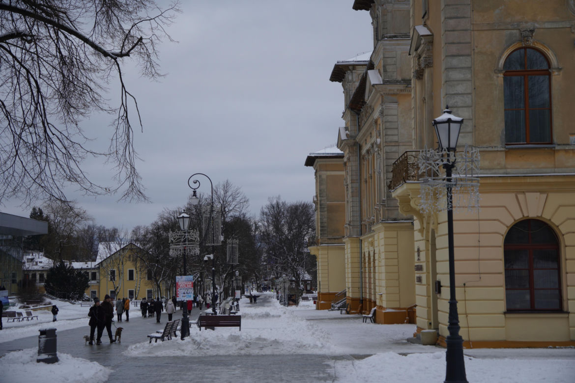 Przybywa turystów, ubywa mieszkańców. Nietypowy problem małopolskiego miasta