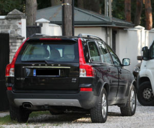 Roman Giertych jeździ Volvo XC90