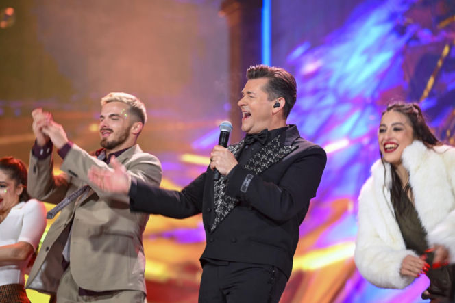 Sylwestrowa Moc Przebojów 2025/26 w Toruniu: Zdjęcia z imprezy Polsatu. Uczestnicy, artyści i starówka