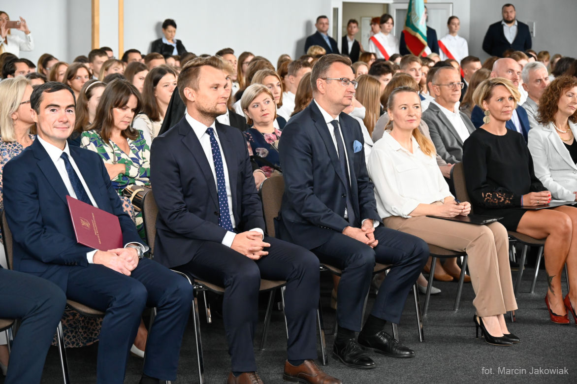 Początek roku szkolnego w II LO w Białymstoku