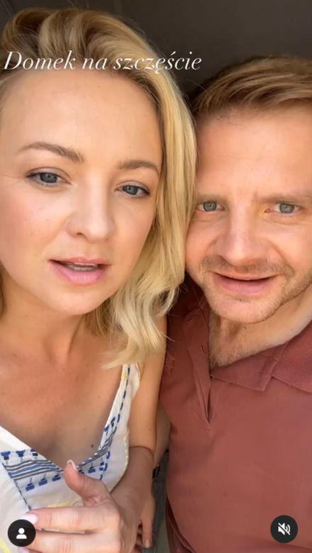 Domek na szczęście. Barbara Kurdej-Szatan (Marianna), Rafał Zawierucha (Bartek) na planie