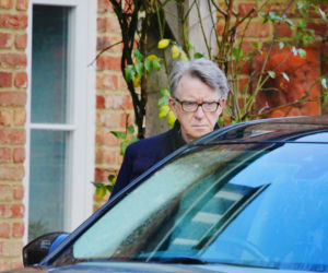 Były ambasador aresztowany, chodzi o Epsteina. Kim jest Mandelson?