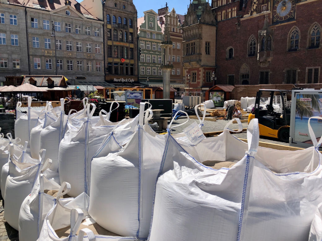Jarmark Świętojański 2022 we Wrocławiu. Plaża w Rynku i inne atrakcje 