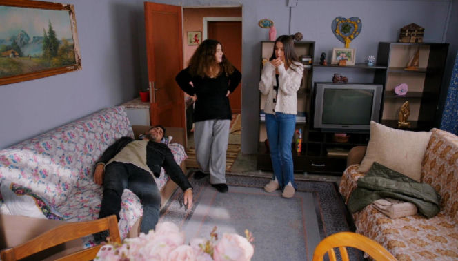 Miłość i nadzieja, odcinek 352. Gokhan, Melis, Zeynep