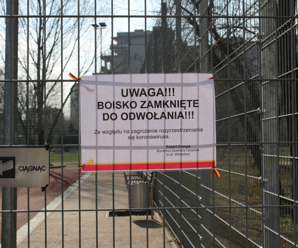 Zamykają place zabaw przez koronawirusa