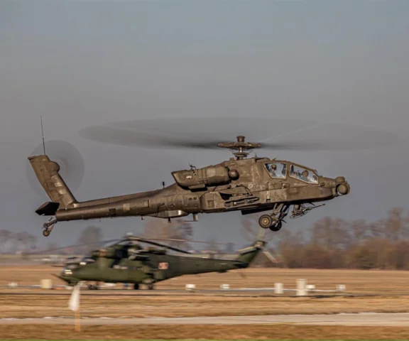 WZL-1 będzie obsługiwać śmigłowce Apache. Pierwsza wykonawcza umowa offsetowa