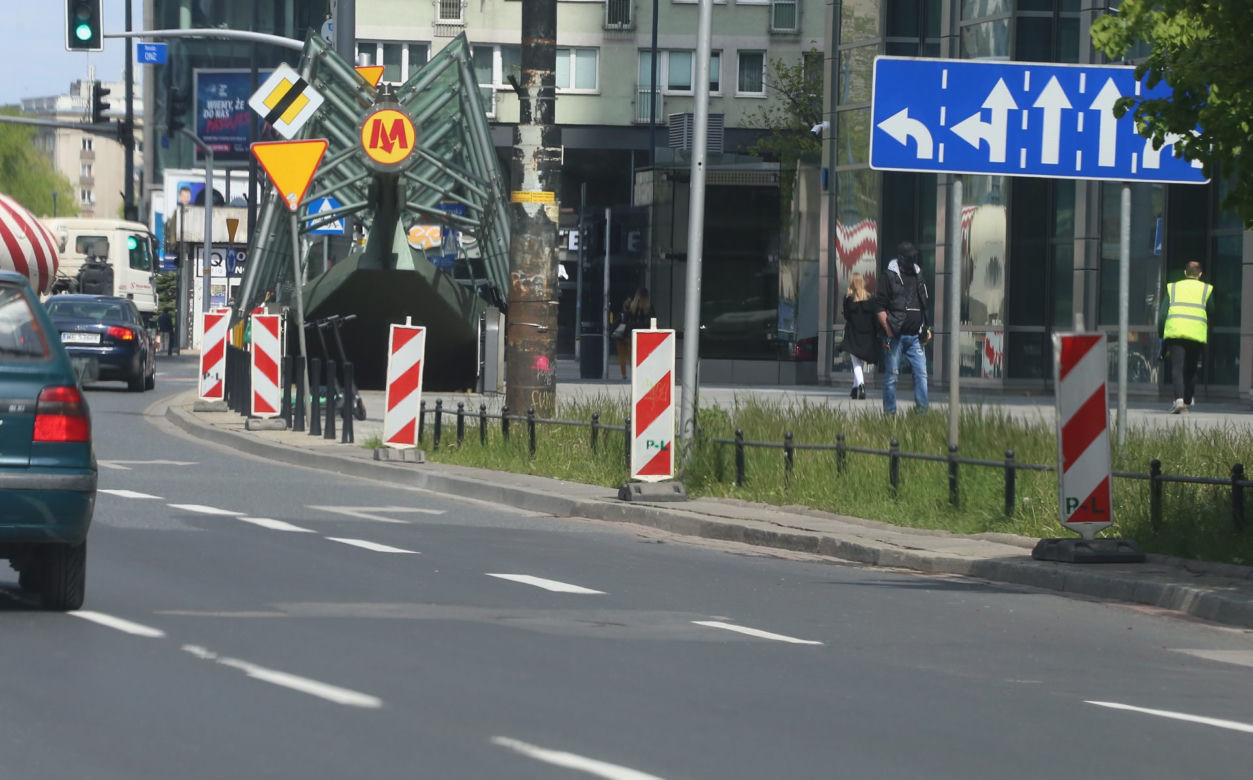 W poniedziałek rusza remont al. Jana Pawła II 