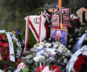 Tak wygląda grób Jacka Magiery po pogrzebie. Widok łamiący serce