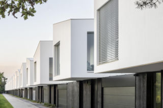 Natura Konstancin – osiedle 22 domów jednorodzinnych z pompą ciepła i systemem Smart Home