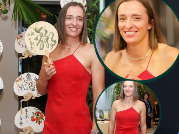 Zjawiskowa Iga Świątek w czerwonej sukience! Skradła show na imprezie w Wuhan