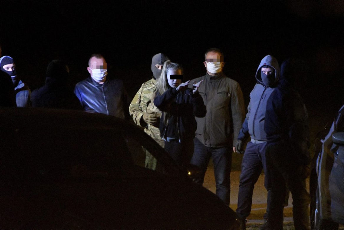 Przyjaciele strzelali do Kornelii, dusili ją i zakopali