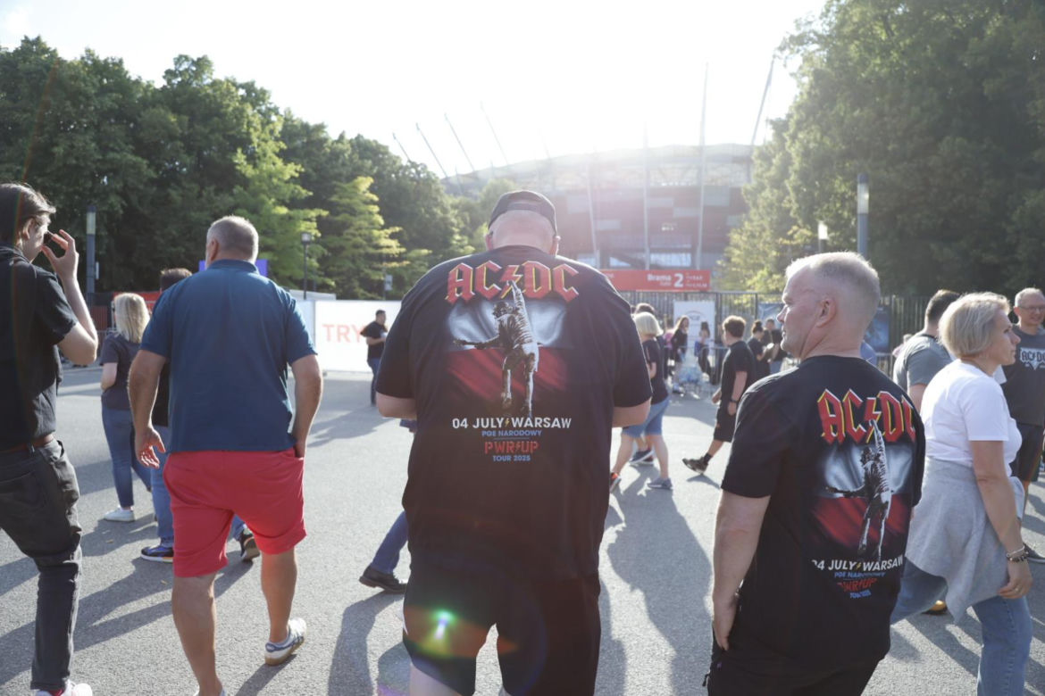 Koncert AC/DC w Warszawie (4.07.2025) - część pierwsza. Organizatorem koncertu jest Live Nation