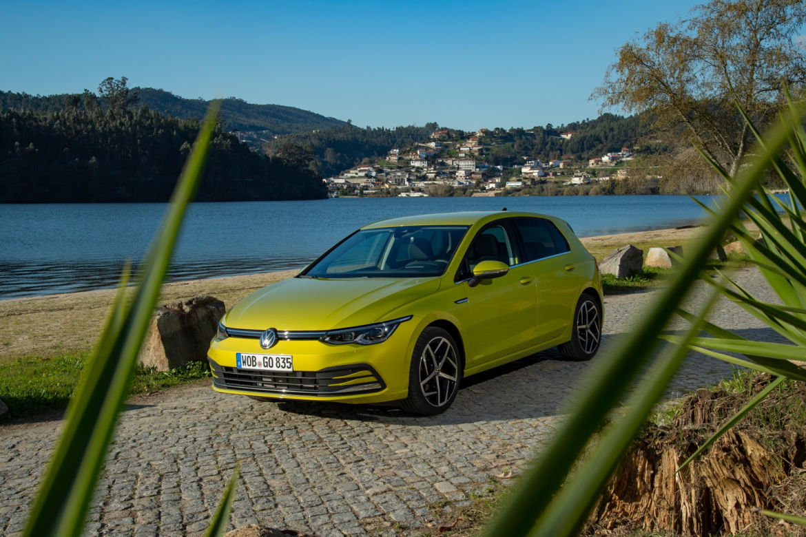 Volkswagen Golf Style 1.5 eTSI 130 KM / Lemon Yellow