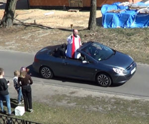 Z auta poświęcę koszyczki