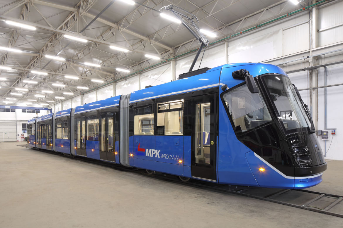 Pierwszy wyremontowany tramwaj dotarł już do Wrocławia