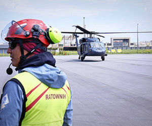 Lublin: Policyjny helikopter krążył nad miastem. Poważne działania policyjnych komandosów 