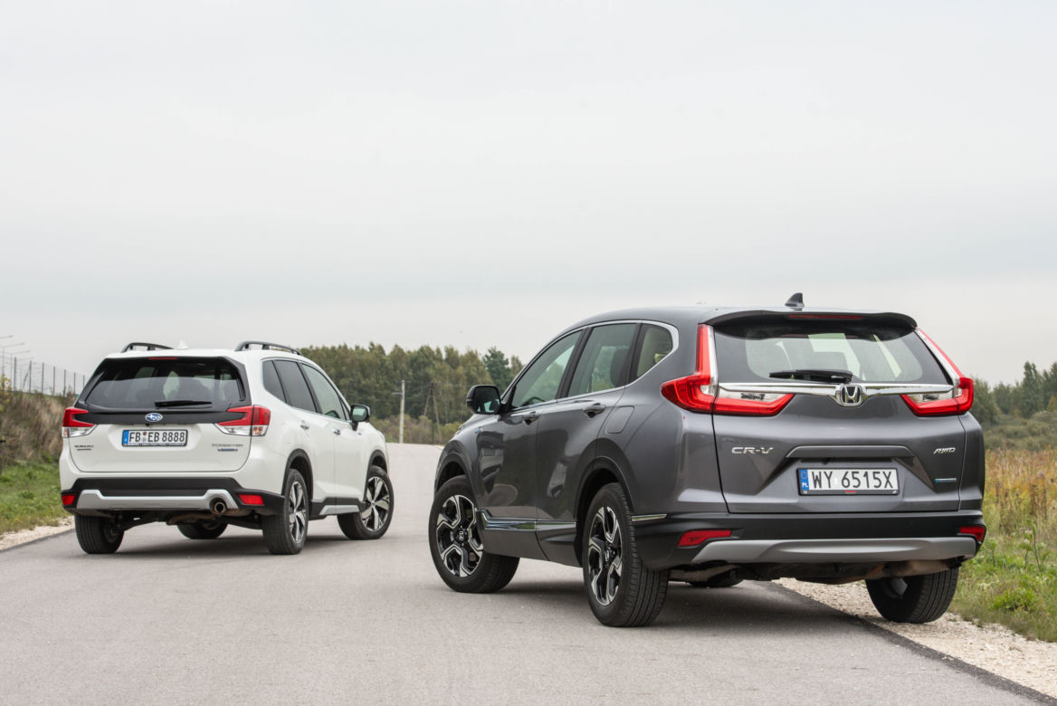 Subaru Forester e-BOXER vs Honda CR-V Hybrid