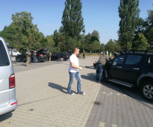 Wielka akcja policji i antyterrorystów na al. Pokoju w Krakowie