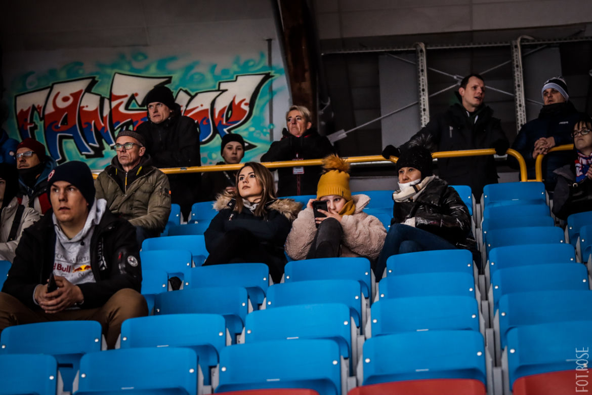 KH Energa Toruń - Tauron Podhale Nowy Targ 6:2, zdjęcia kibiców z Tor-Toru 