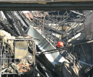 Pożar marketu na ul. Nakielskiej w Bydgoszczy! Straż nie wyklucza podpalenia [ZDJĘCIA]